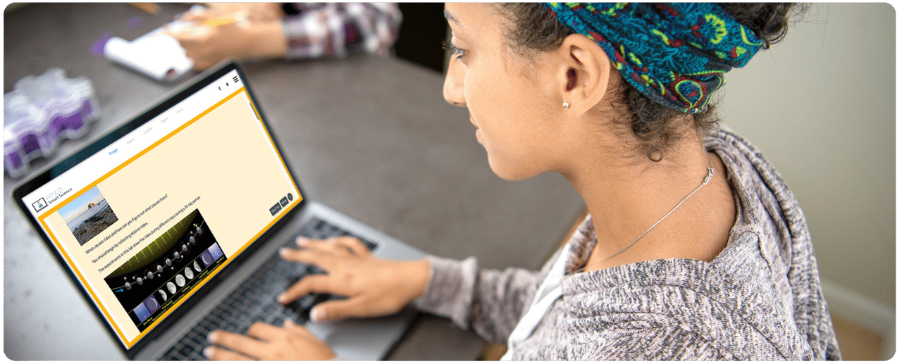 SMART-SCIENCE-GIRL-laptop-banner
